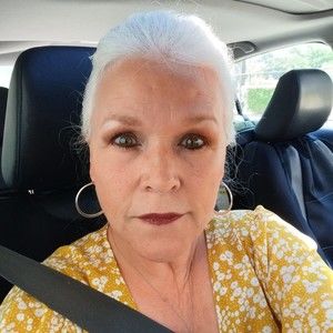 Meet your Posher, Wendy